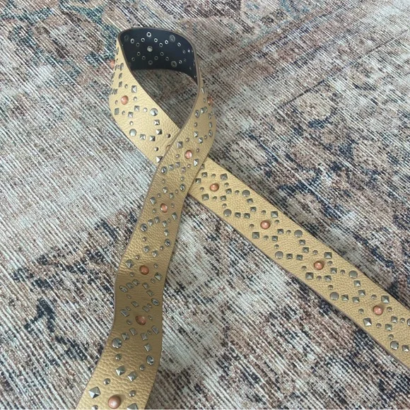 🛑SOLD Rebecca Minkoff Boho Tan Suede Fringe Crossbody Embellished Strap Handbag - Picture 7 of 13